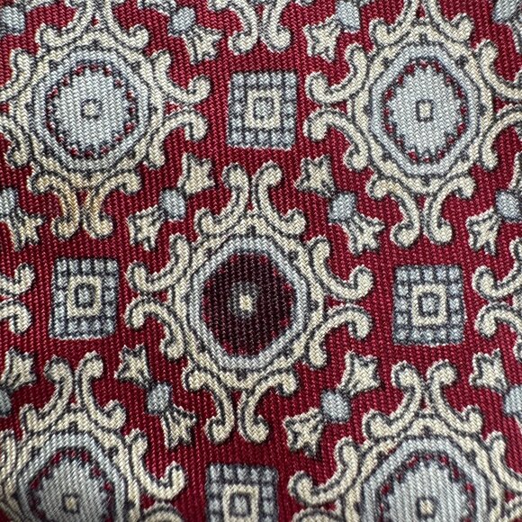 Carson Pirie Scott Vintage Italian Silk Tie – Red & Gray Geometric - Picture 3 of 3